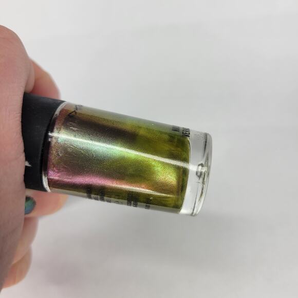 MAC Nail Lacquer "Toast of the Town" Glitter Holographic Rainbow Shimmer - Picture 5 of 9